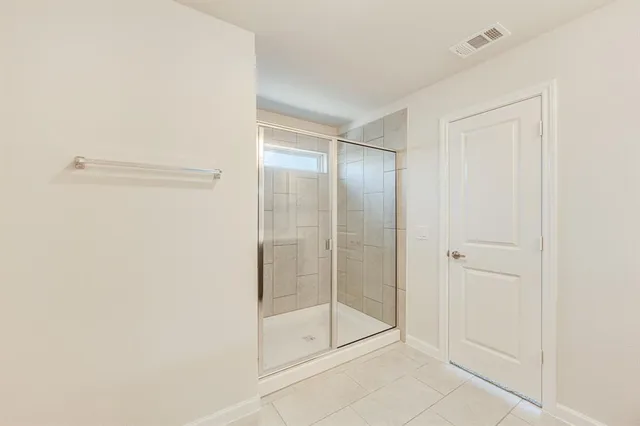 $319,664 | 204 Eagle Vw Lane, Commerce, TX 75428