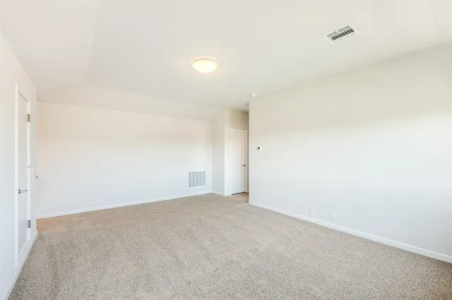 $319,664 | 204 Eagle Vw Lane, Commerce, TX 75428