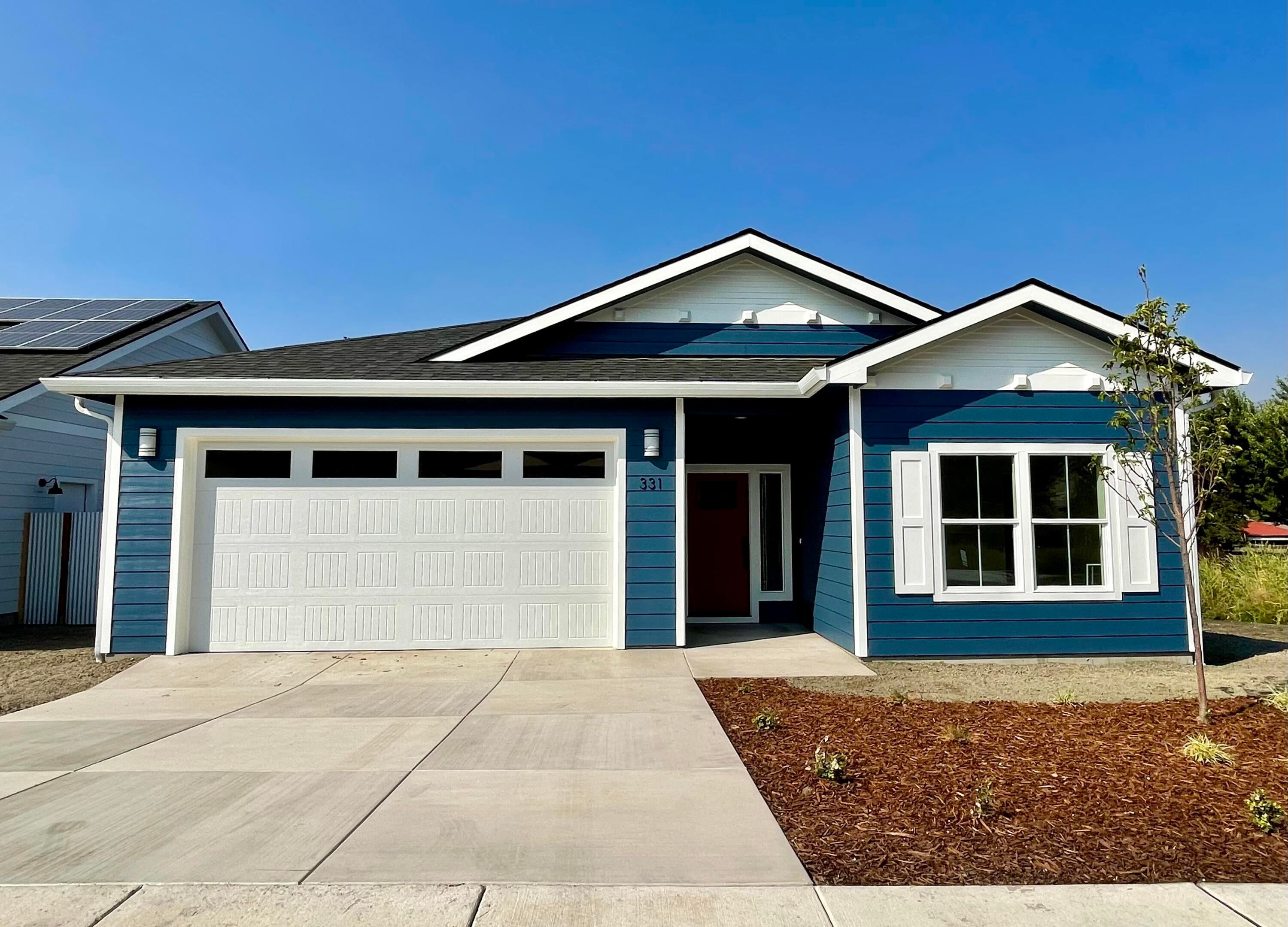 331 Randy Street Ashland, OR 97520 - Photo 1 of 15 Front