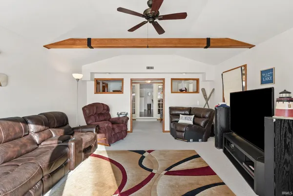$450,000 | 9260 East 430 South, Wolcottville, IN 46795