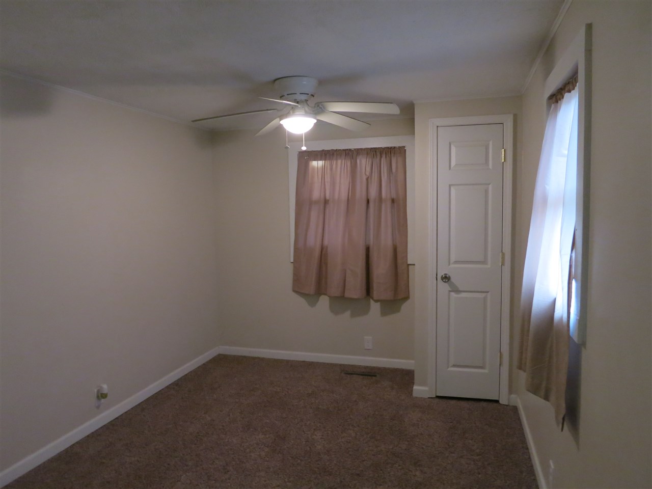 1422 South Yankeetown Road Boonville, IN 47601 - Photo 20 of 34 Gallery Image 20