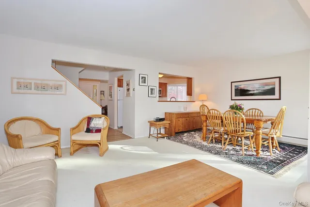 $475,000 | 12 Hickory Hill Lane, Tappan, NY 10983