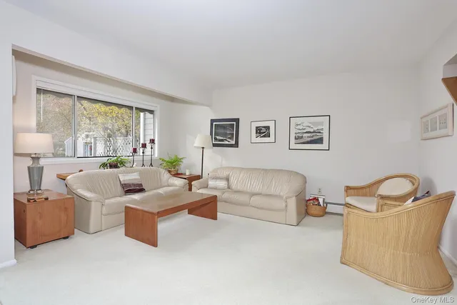 $475,000 | 12 Hickory Hill Lane, Tappan, NY 10983