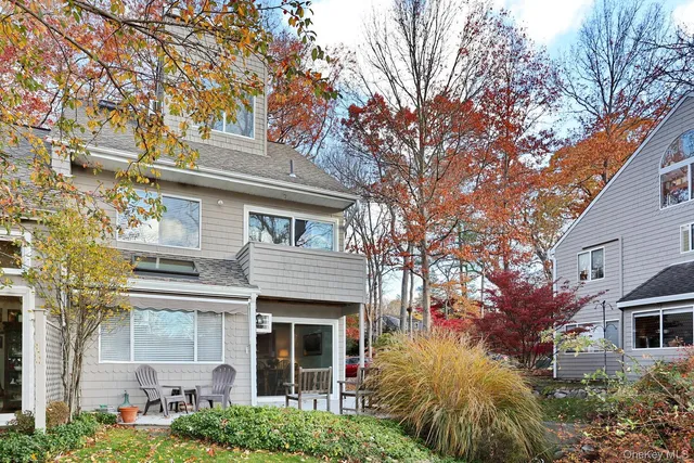 $475,000 | 12 Hickory Hill Lane, Tappan, NY 10983