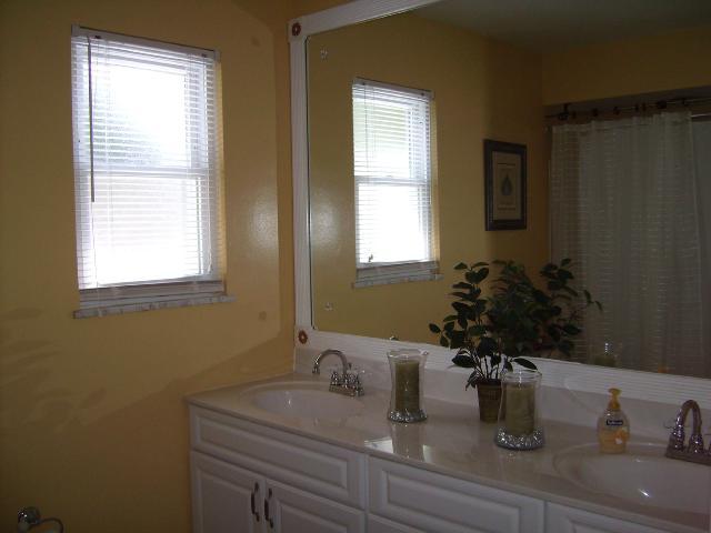 470 Heather Hill Road Columbus, OH 43213 - Photo 13 of 18