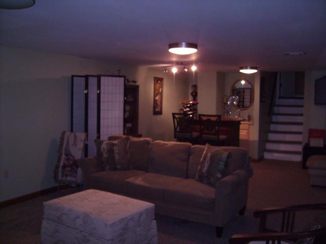 470 Heather Hill Road Columbus, OH 43213 - Photo 17 of 18