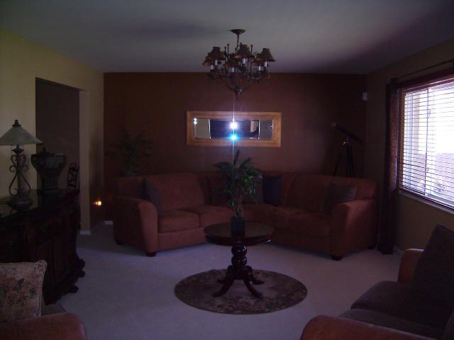 470 Heather Hill Road Columbus, OH 43213 - Photo 3 of 18