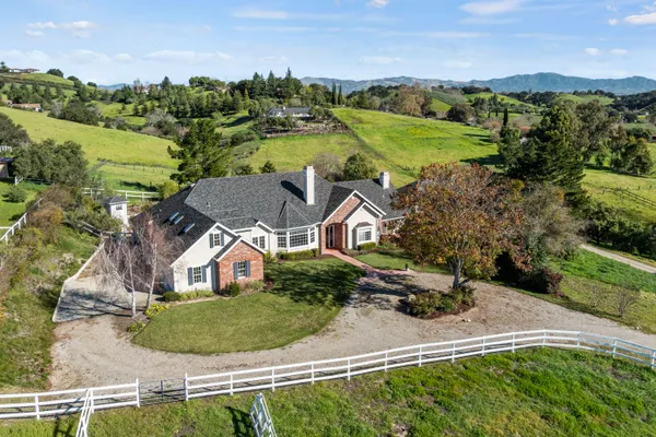 $2,795,000 | 1631-1633 Fredensborg Way, Solvang, CA 93463