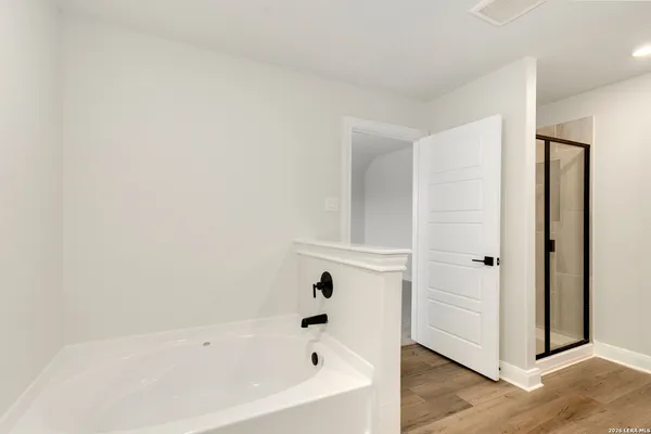 $2,675 | 9606 Nubuck Branch, Converse, TX 78109