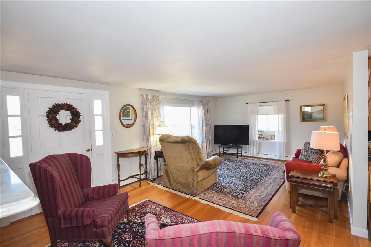 461 Packers Falls Road Lee, NH 03861 - Photo 21 of 34
