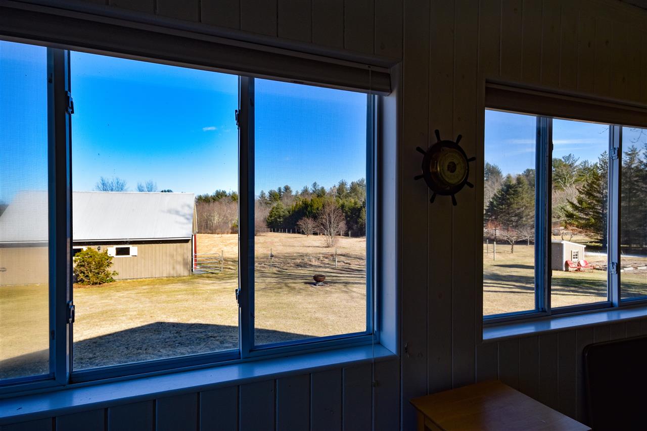 461 Packers Falls Road Lee, NH 03861 - Photo 26 of 34
