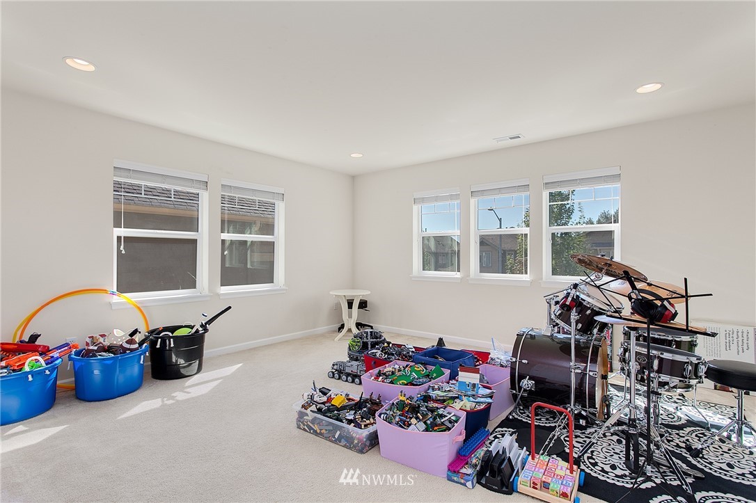 18023 30th Avenue Southeast Bothell, WA 98012 - Photo 21 of 25
