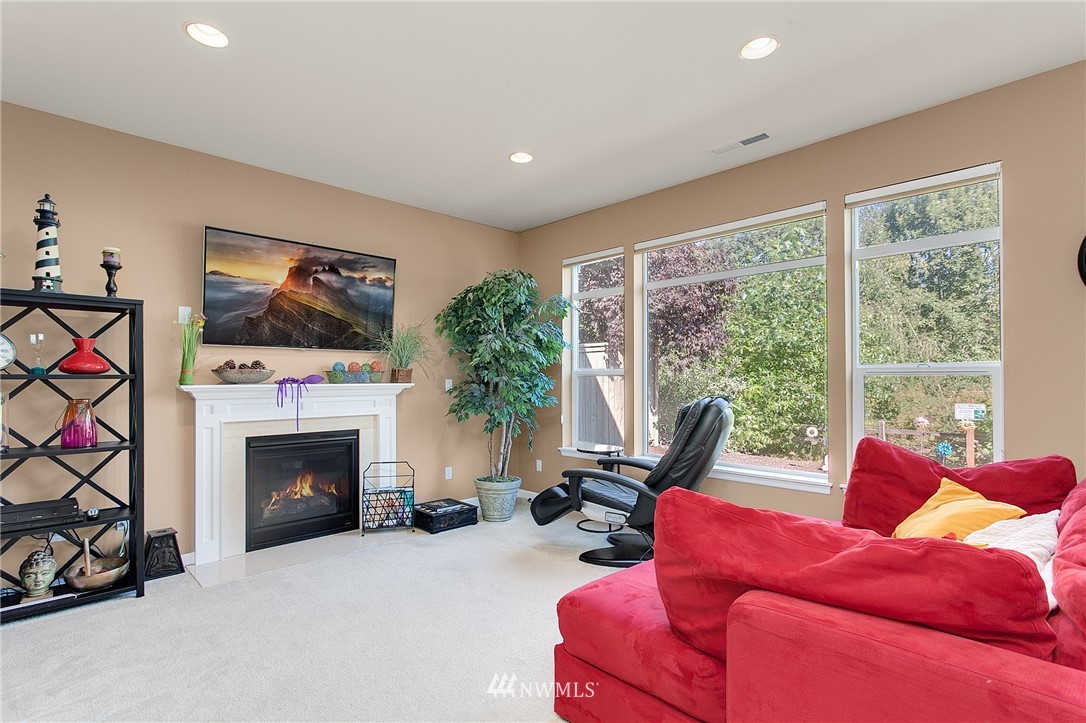 18023 30th Avenue Southeast Bothell, WA 98012 - Photo 8 of 25