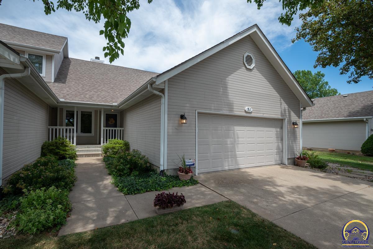 3101 Southwest Wanamaker Drive, Topeka, KS 66614 Compass