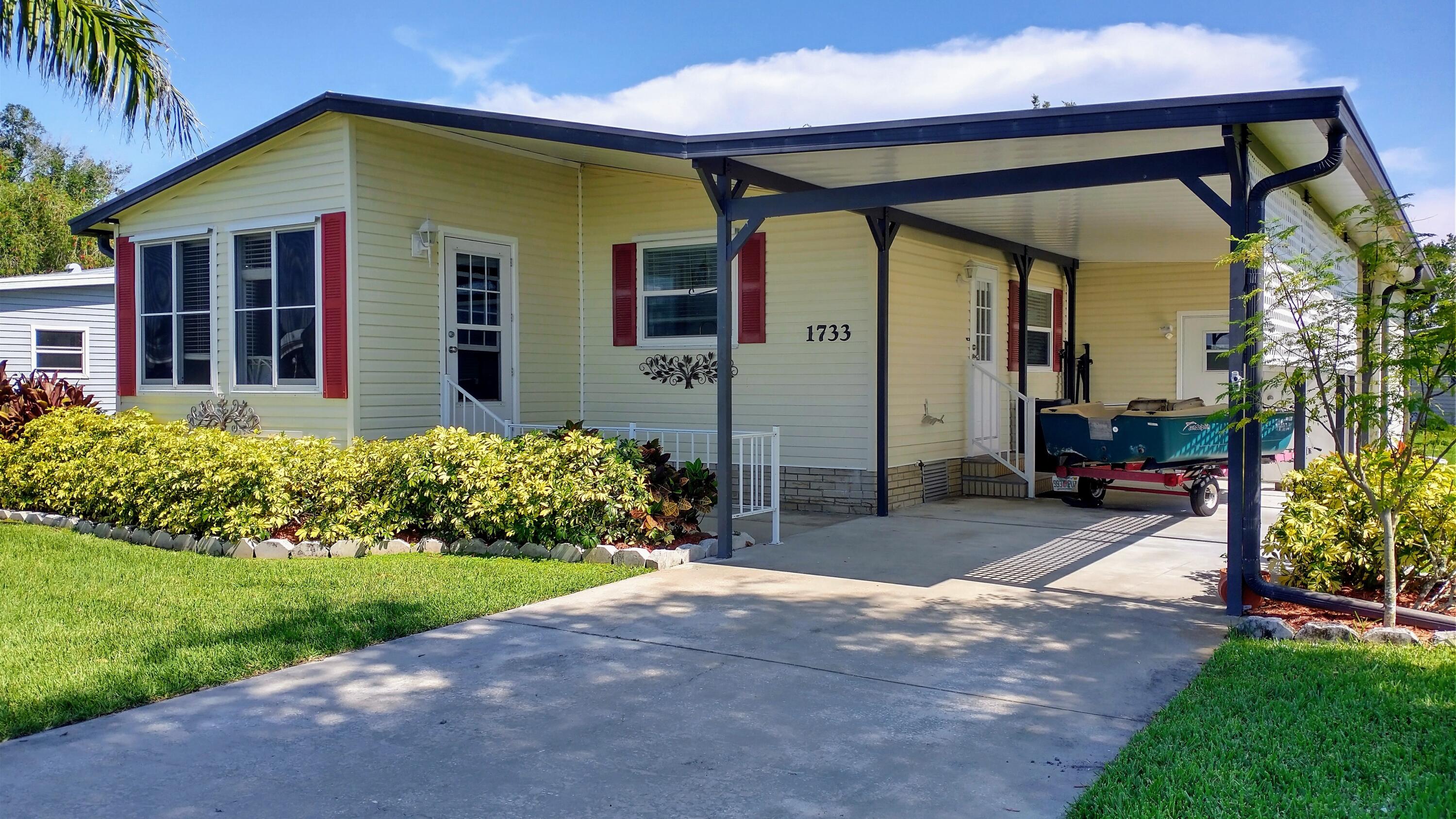 1733 Southwest 35th Cir  