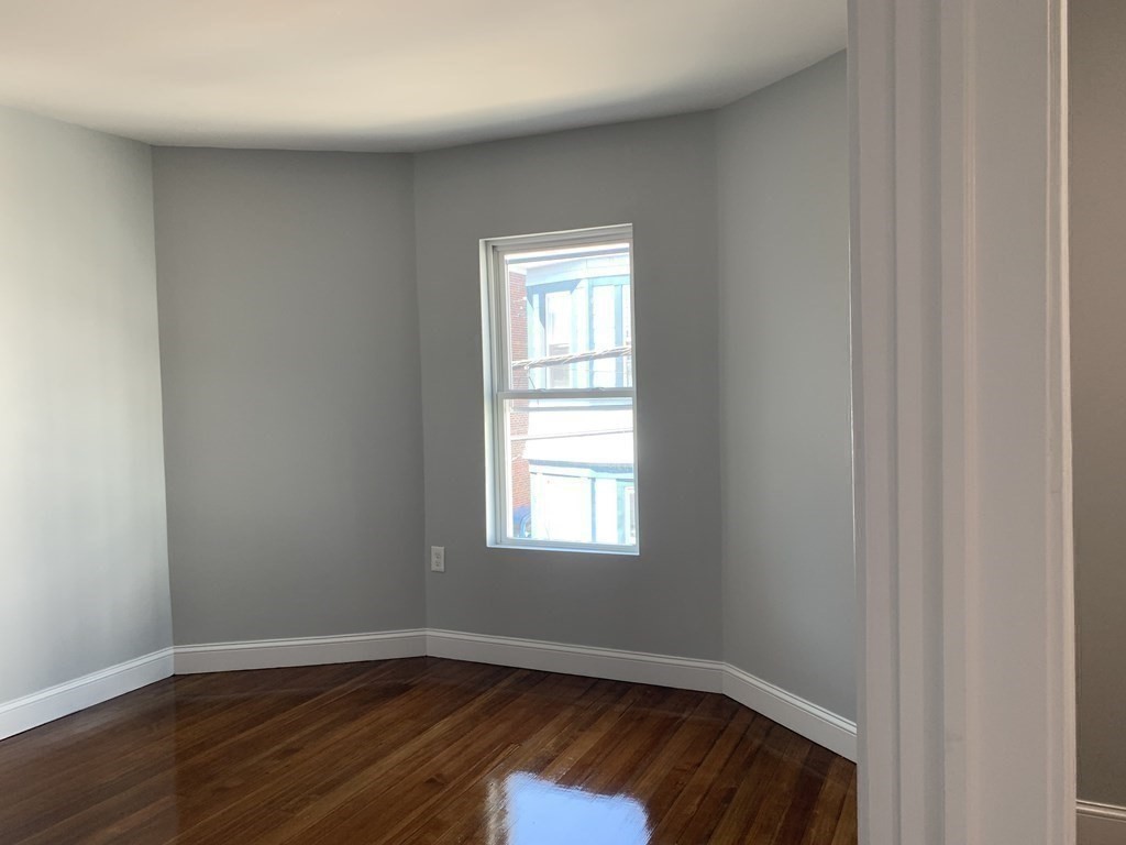 19 Park Street, Unit 1 Salem, MA 01970 - Photo 7 of 10