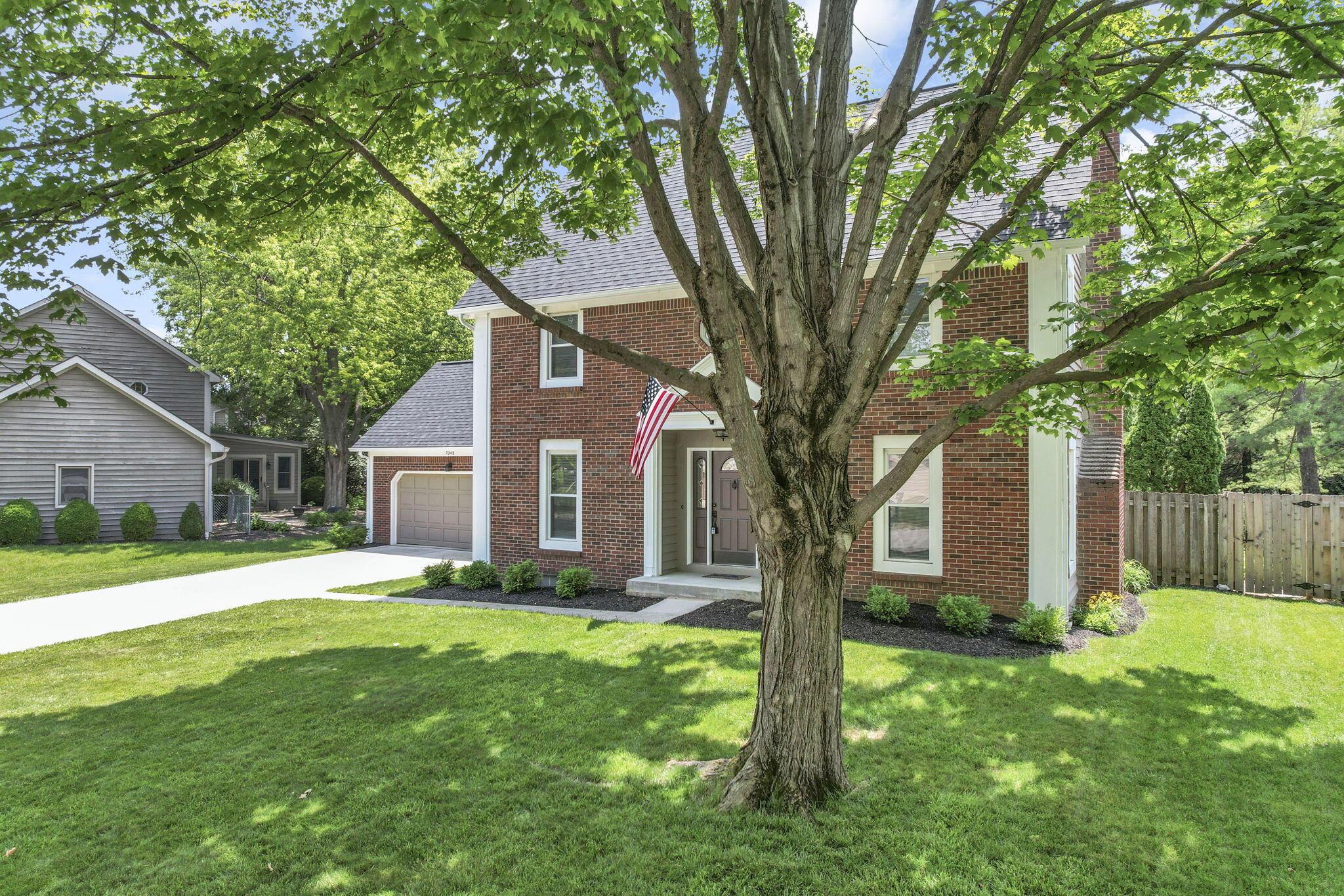 7048 Fitzgerald Road Dublin, OH 43017 - Photo 4 of 73 4-web-or-mls-DJI_0623