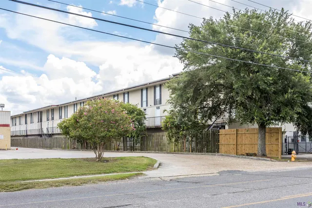 $59,900 | 3005 Highland Road, Unit 27, Baton Rouge, LA 70802