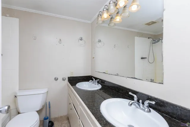 $59,900 | 3005 Highland Road, Unit 27, Baton Rouge, LA 70802