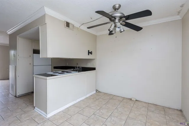 $59,900 | 3005 Highland Road, Unit 27, Baton Rouge, LA 70802