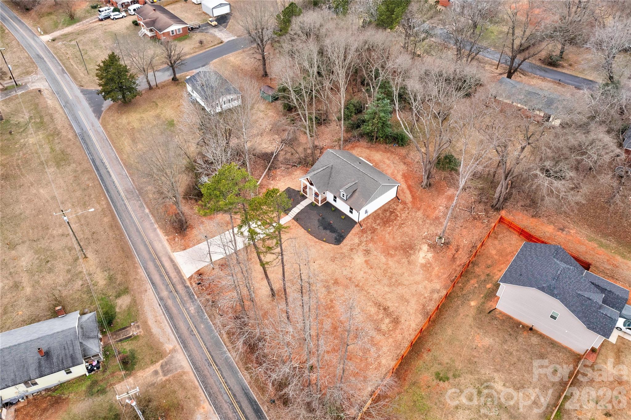 1618 Eaves Road Shelby, NC 28152 - Photo 3 of 38