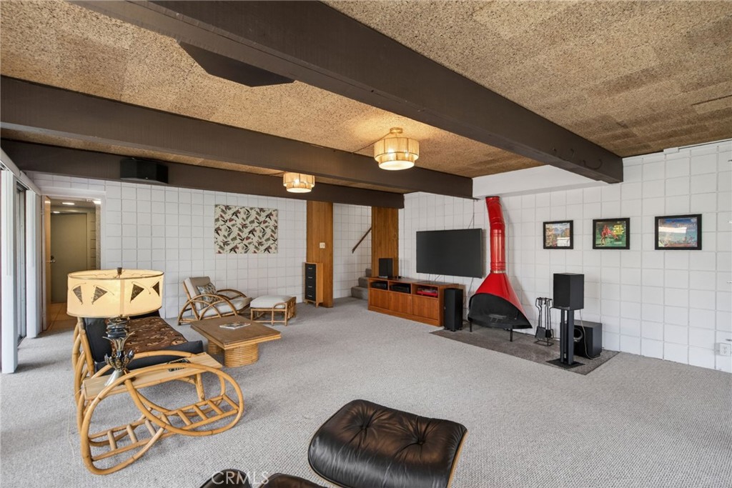 11517 Tulane Avenue Riverside, CA 92507 - Photo 32 of 75 Rumpus room/possible Jr. ADU