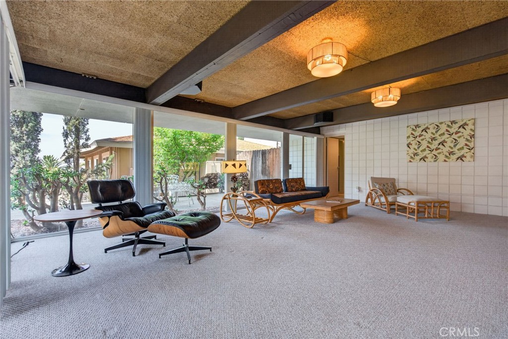 11517 Tulane Avenue Riverside, CA 92507 - Photo 33 of 75 Look at that cork ceiling!
