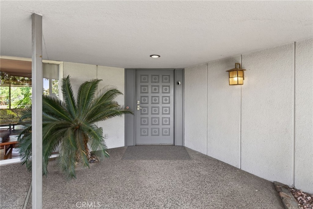 11517 Tulane Avenue Riverside, CA 92507 - Photo 72 of 75 Front door entrance-look at the granduer!