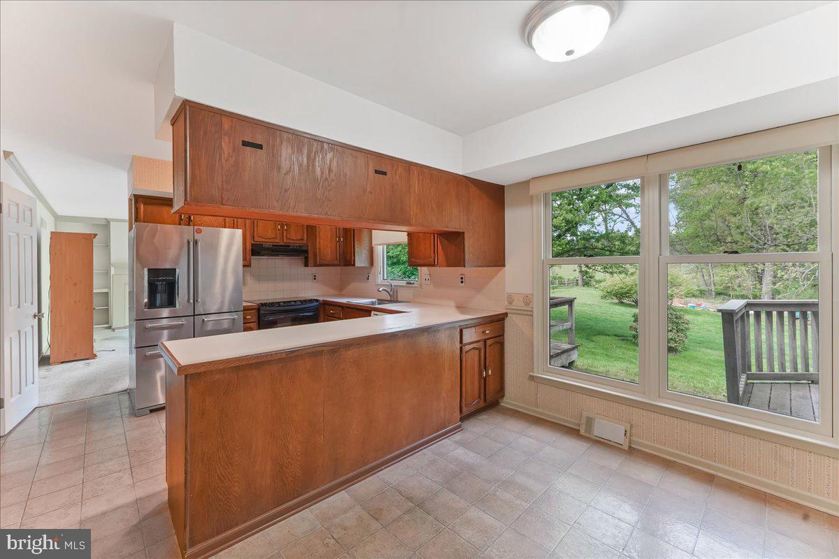 707 Beversrede Trail Kennett Square, PA 19348 - Photo 13 of 37 Kitchen