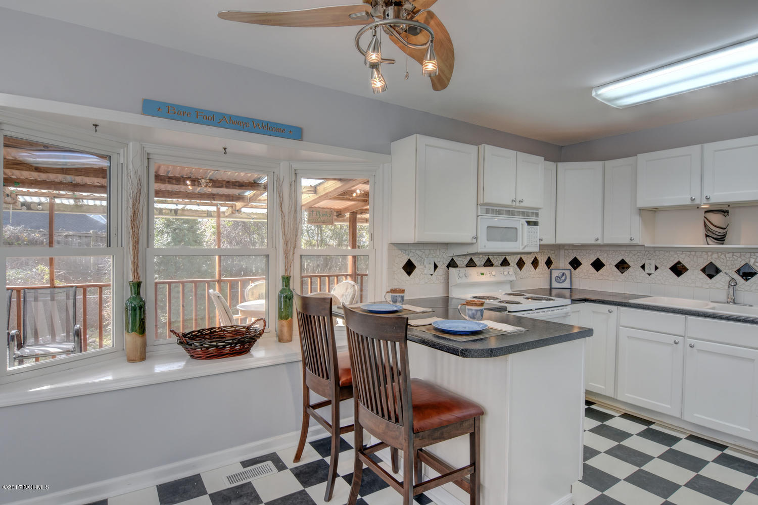 48 Sanders Road Wilmington, NC 28412 - Photo 11 of 20 48 Sanders Rd Wilmington NC-large-013-14