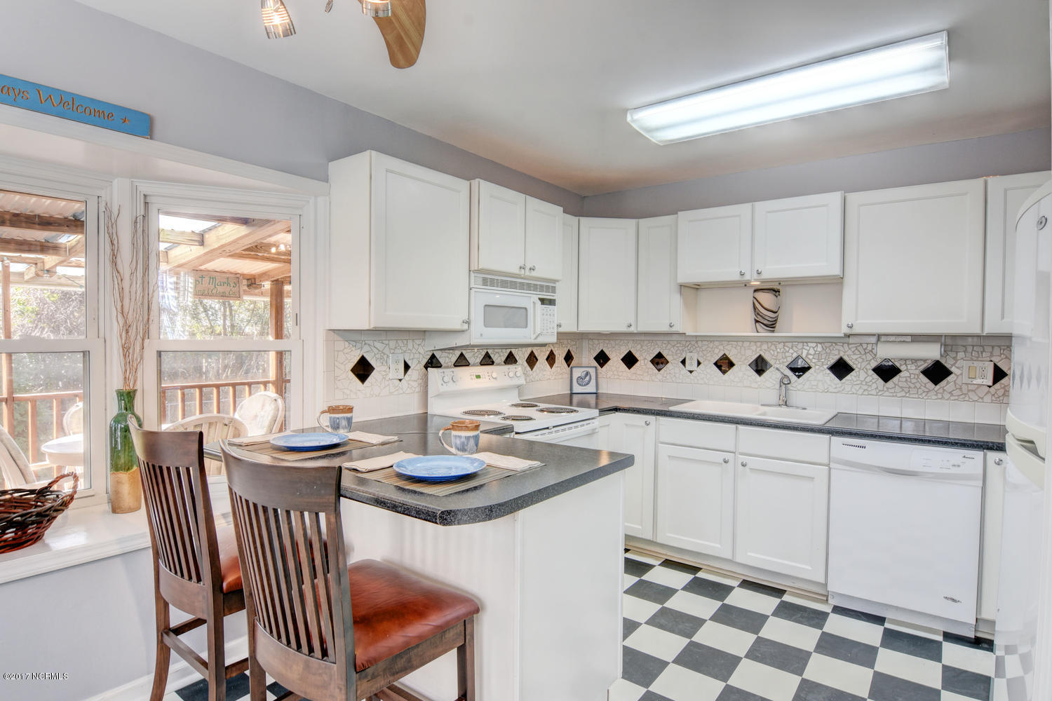 48 Sanders Road Wilmington, NC 28412 - Photo 8 of 20 48 Sanders Rd Wilmington NC-large-010-5-