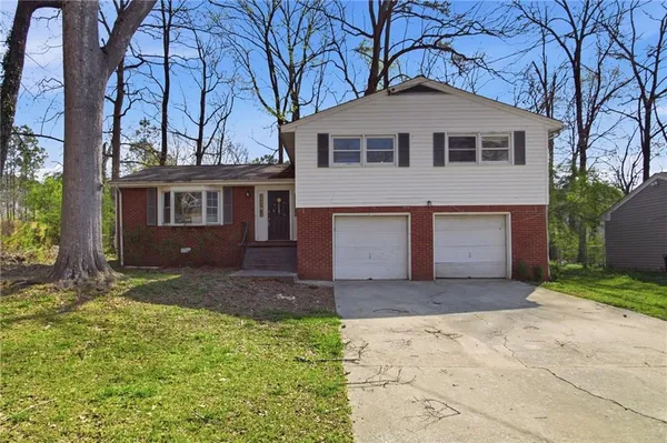 $189,000 | 2459 Rockknoll Drive, Conley, GA 30288