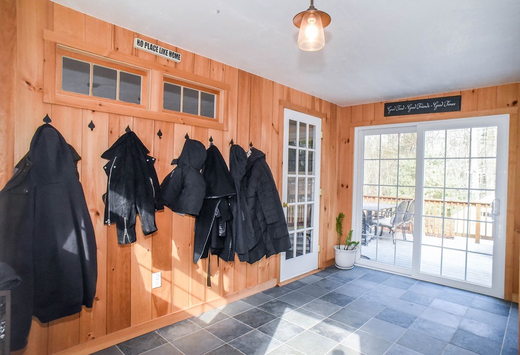 30 Flushing Pond Road Westford, MA 01886 - Photo 8 of 16 Gallery Image 8
