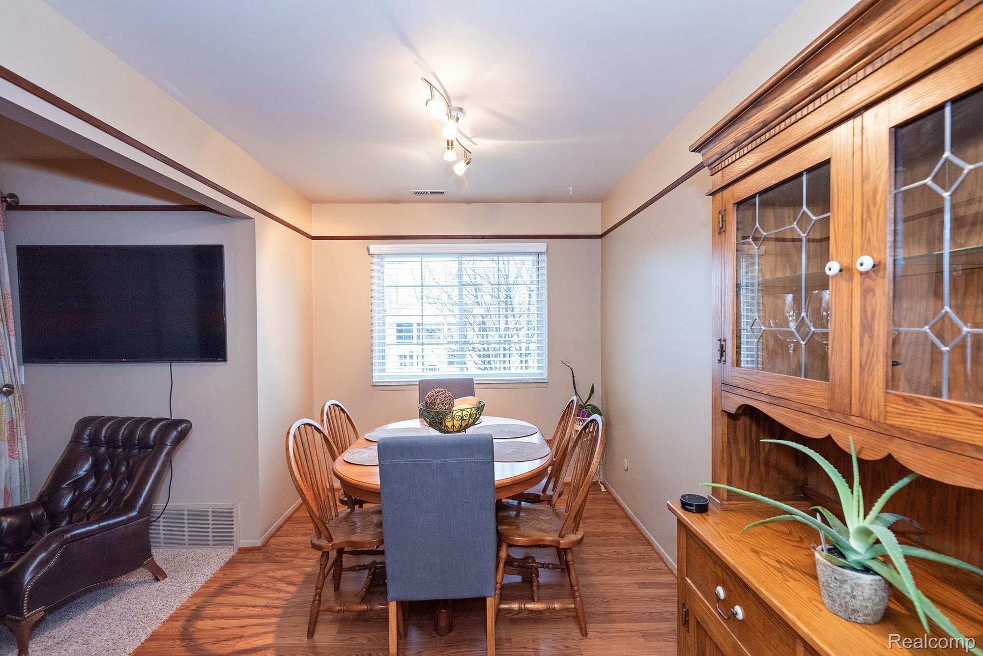 450 Baldwin Avenue, Unit 52 Rochester, MI 48307 - Photo 11 of 24 Baldwin 11.jpg