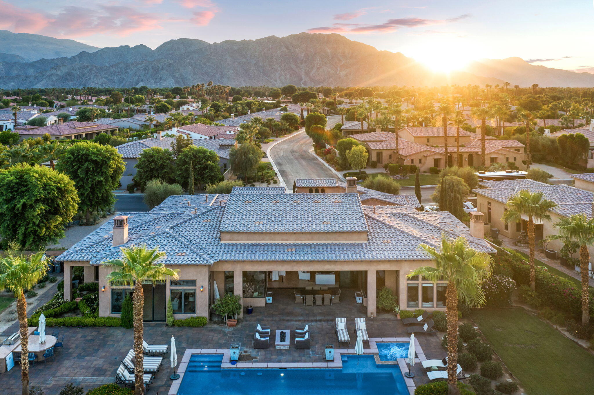 54360 Alysheba Drive La Quinta, CA 92253 - Photo 68 of 68 a view of a town with big houses