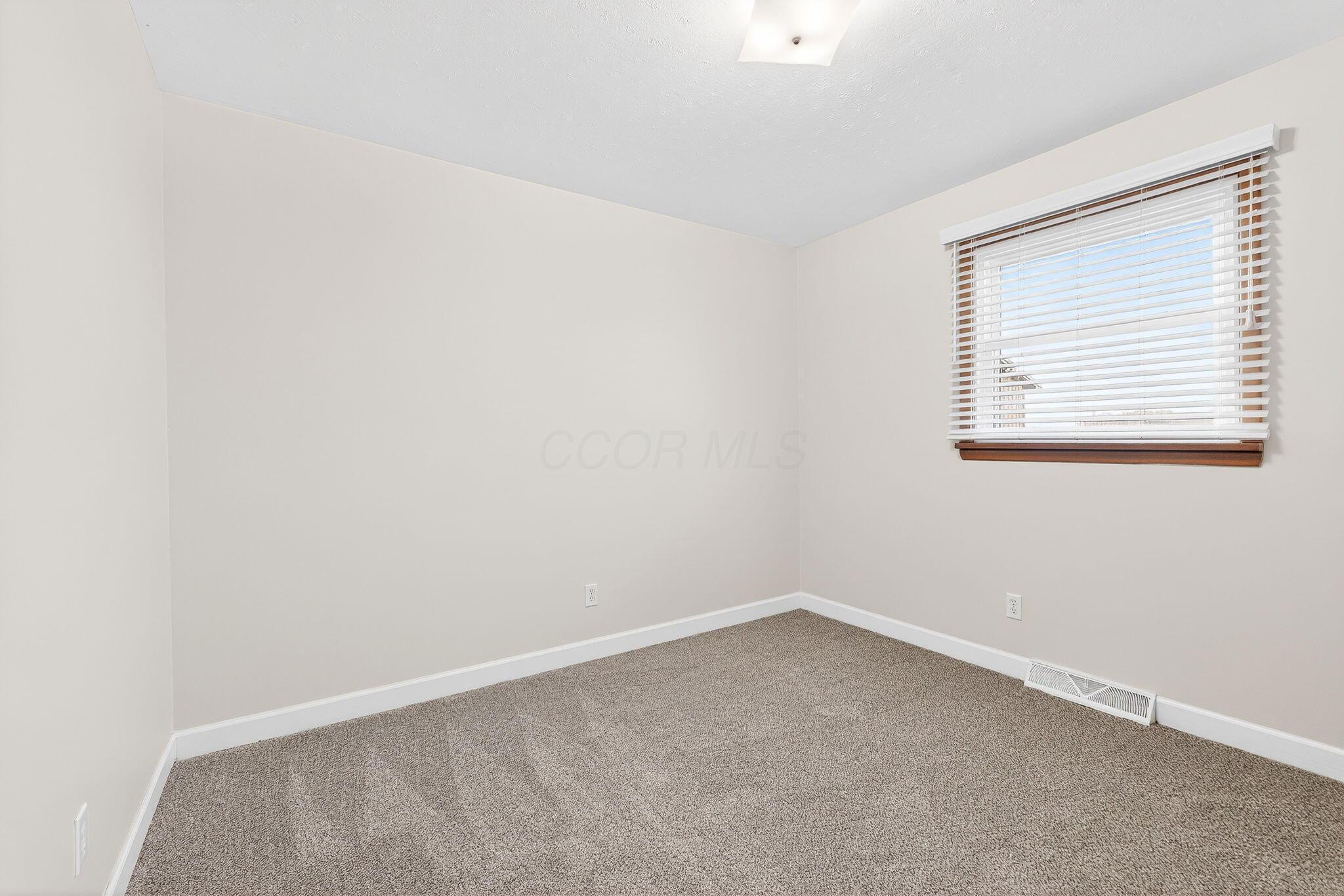 7037 Prospect-Dublin Road Prospect, OH 43342 - Photo 47 of 85 7037 Prospect Dublin rd (Interior)-33