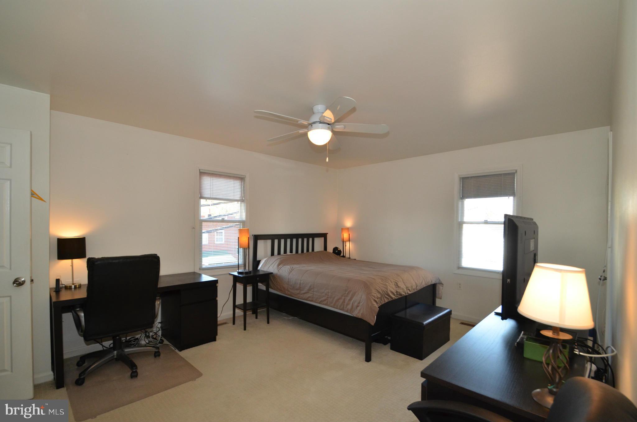 4202 Roland Avenue, Unit 208 P14 Baltimore, MD 21211 - Photo 12 of 26 Bedroom (Master)