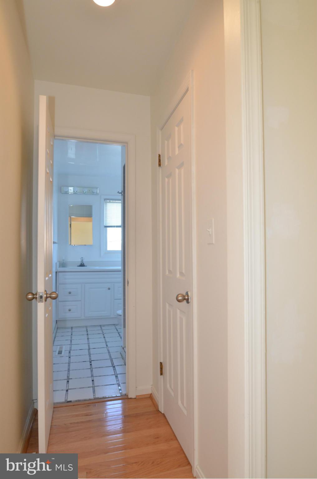 4202 Roland Avenue, Unit 208 P14 Baltimore, MD 21211 - Photo 22 of 26 Bedroom