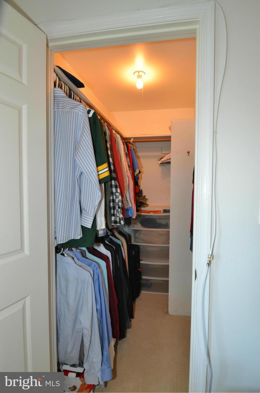 4202 Roland Avenue, Unit 208 P14 Baltimore, MD 21211 - Photo 10 of 26 Bedroom (Master)