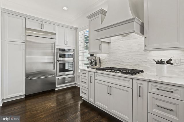 $1,450,000 | 619 East Custis Avenue, Alexandria, VA 22301