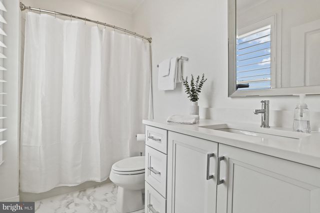 $1,450,000 | 619 East Custis Avenue, Alexandria, VA 22301