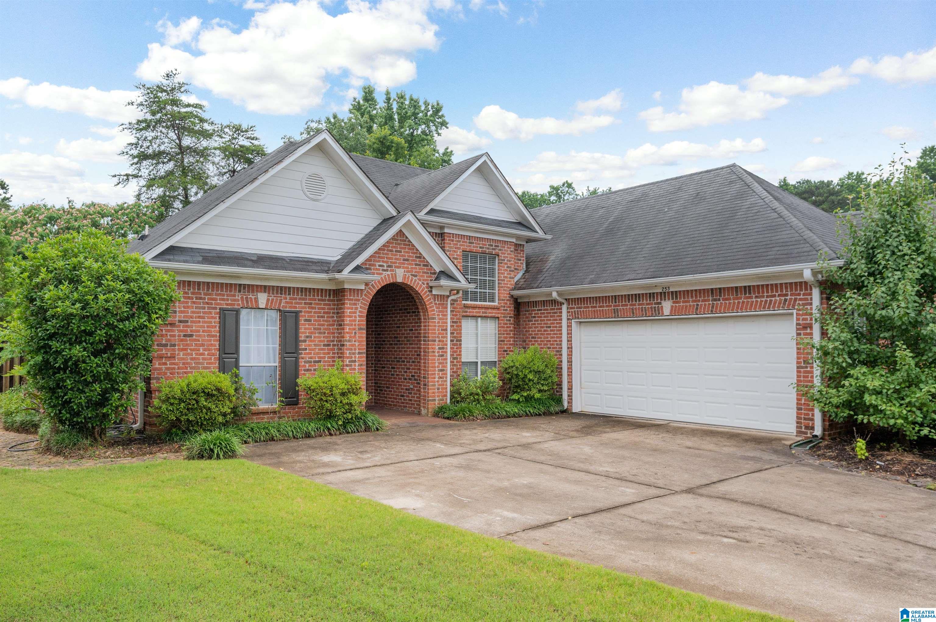 253 Springdale Drive Mount Olive, AL 35117 - Photo 1 of 24