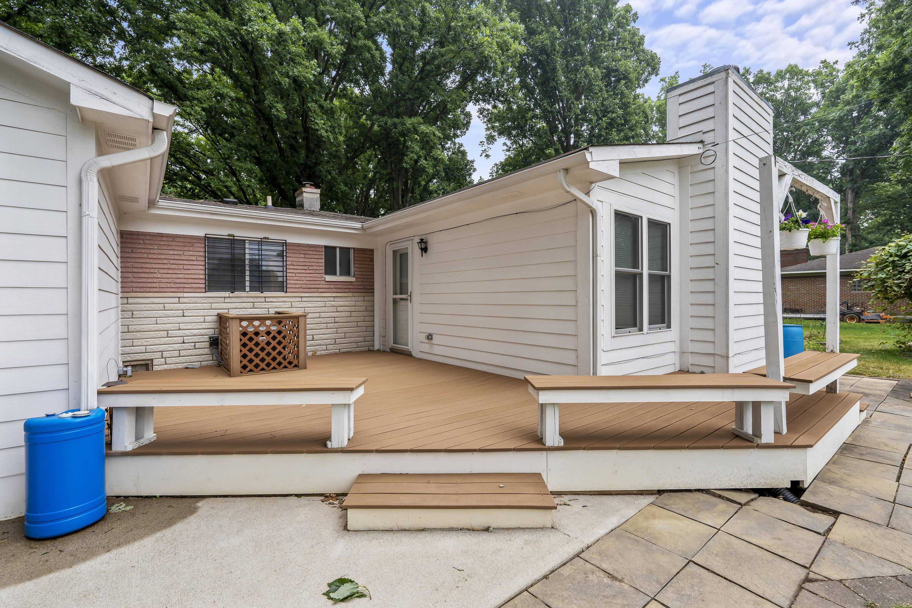 4536 Melbourne Road Indianapolis, IN 46228 - Photo 6 of 46 Gallery Image 6