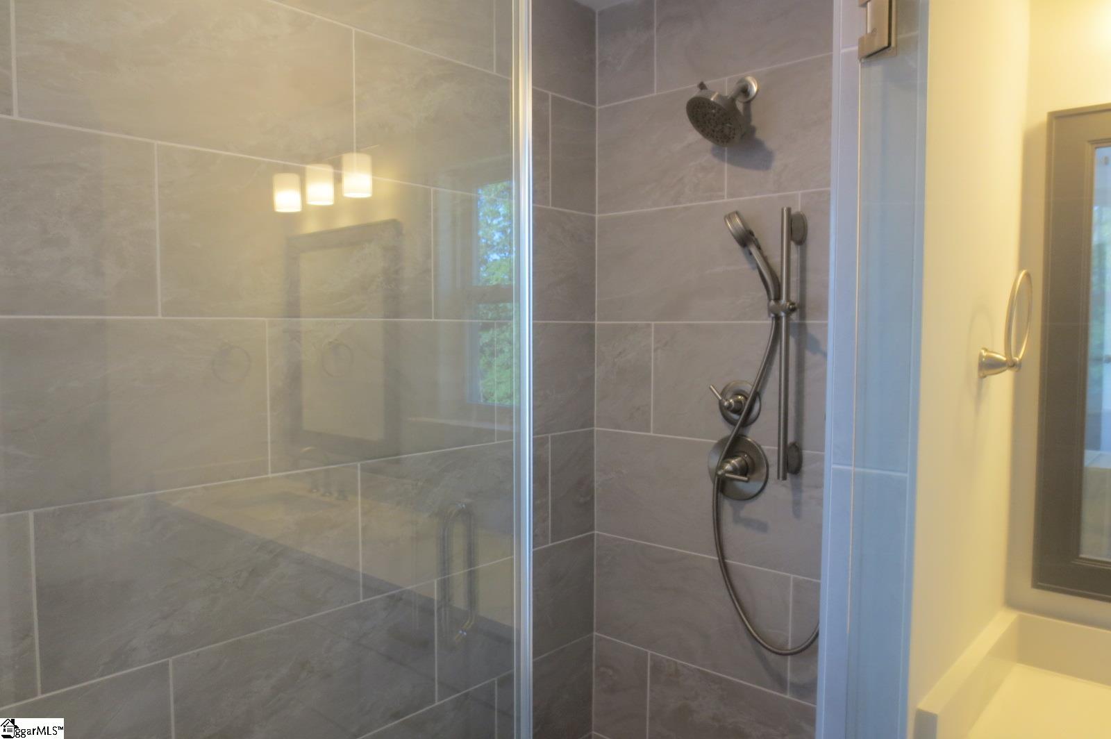 138 Whispering Hollow Road Greenville, SC 29615 - Photo 39 of 41