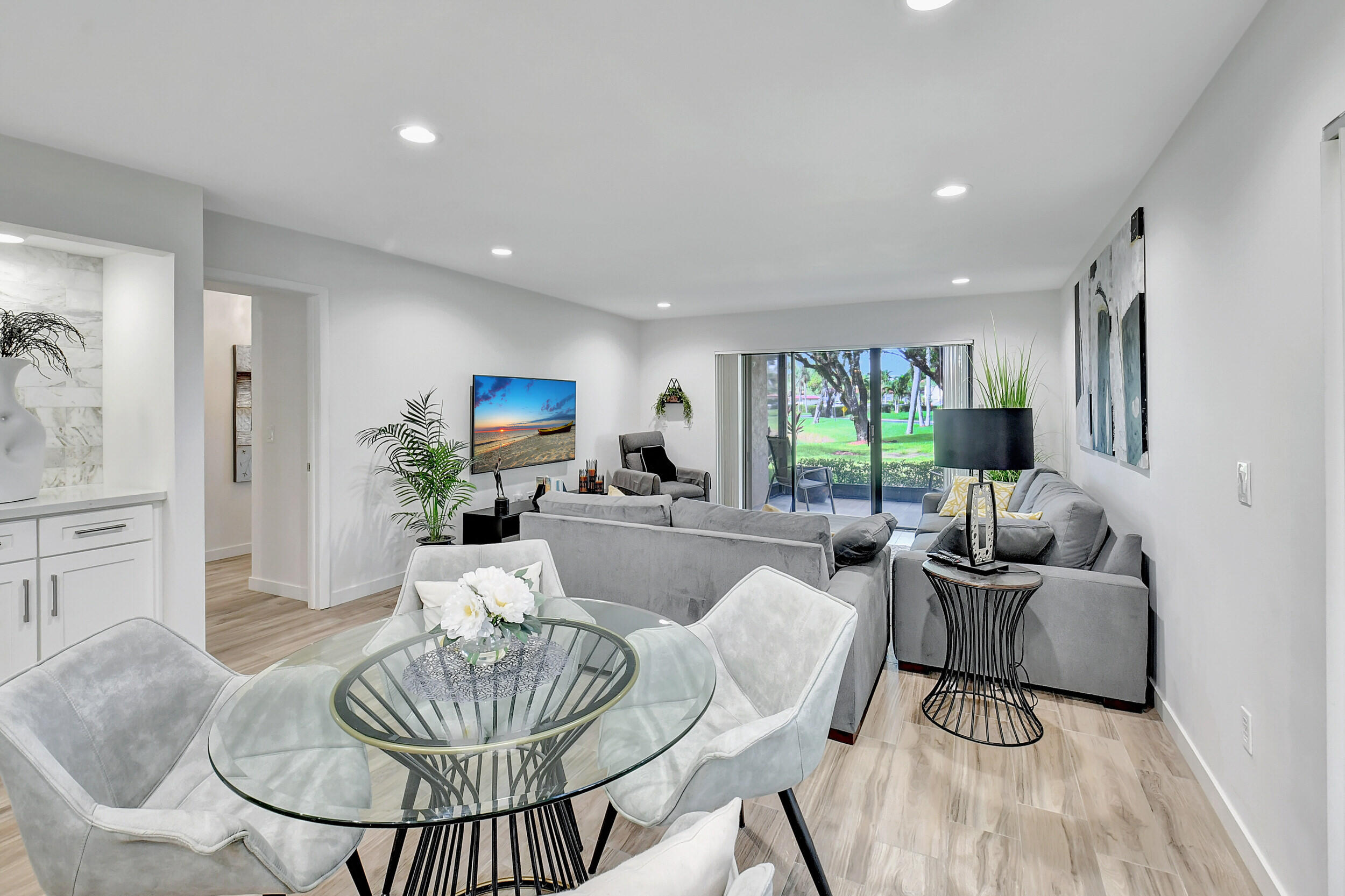 21214 Lago Circle, Unit G Boca Raton, FL 33433 - Photo 17 of 59 DSC_9057