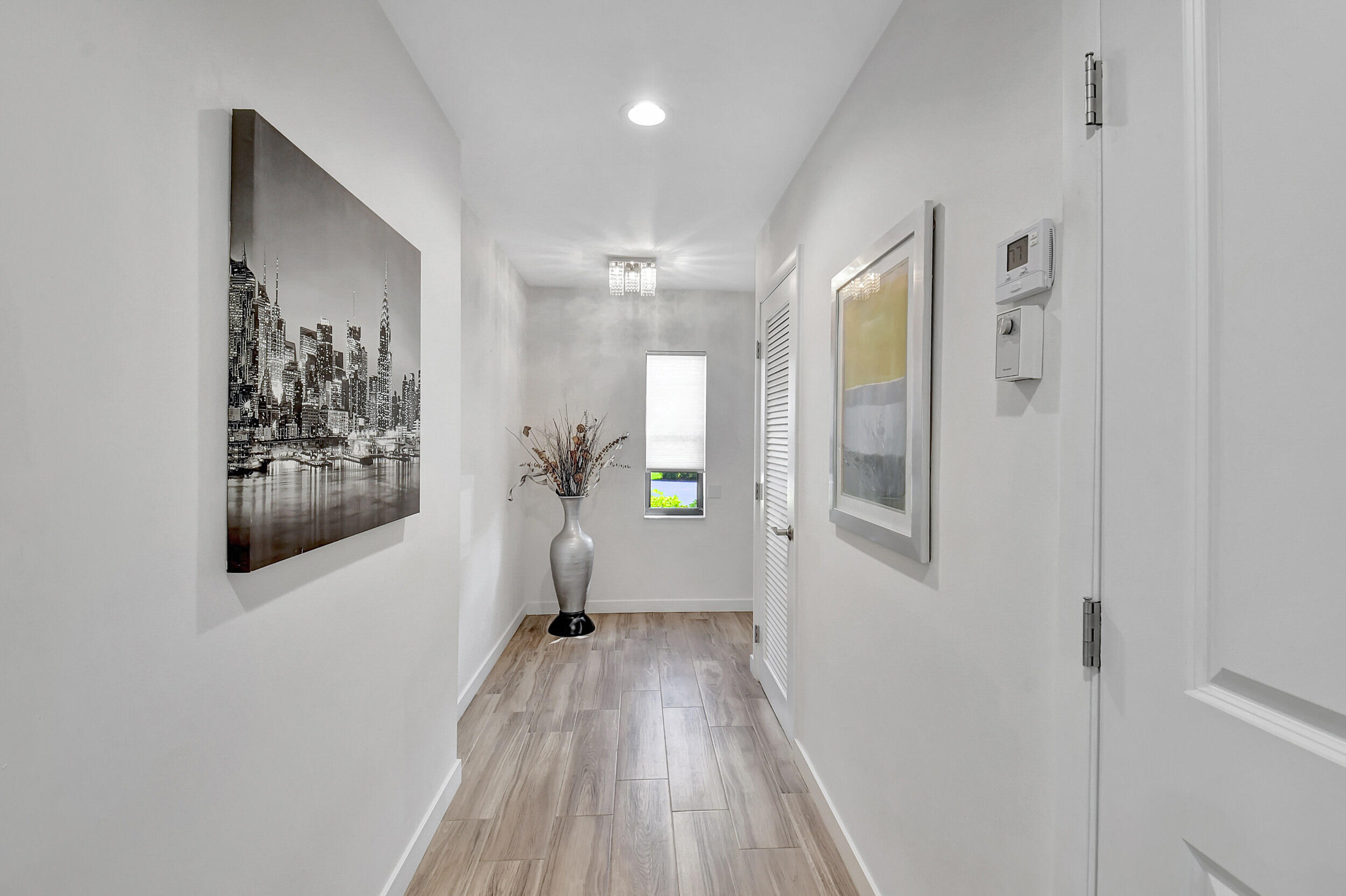 21214 Lago Circle, Unit G Boca Raton, FL 33433 - Photo 4 of 59 DSC_8987