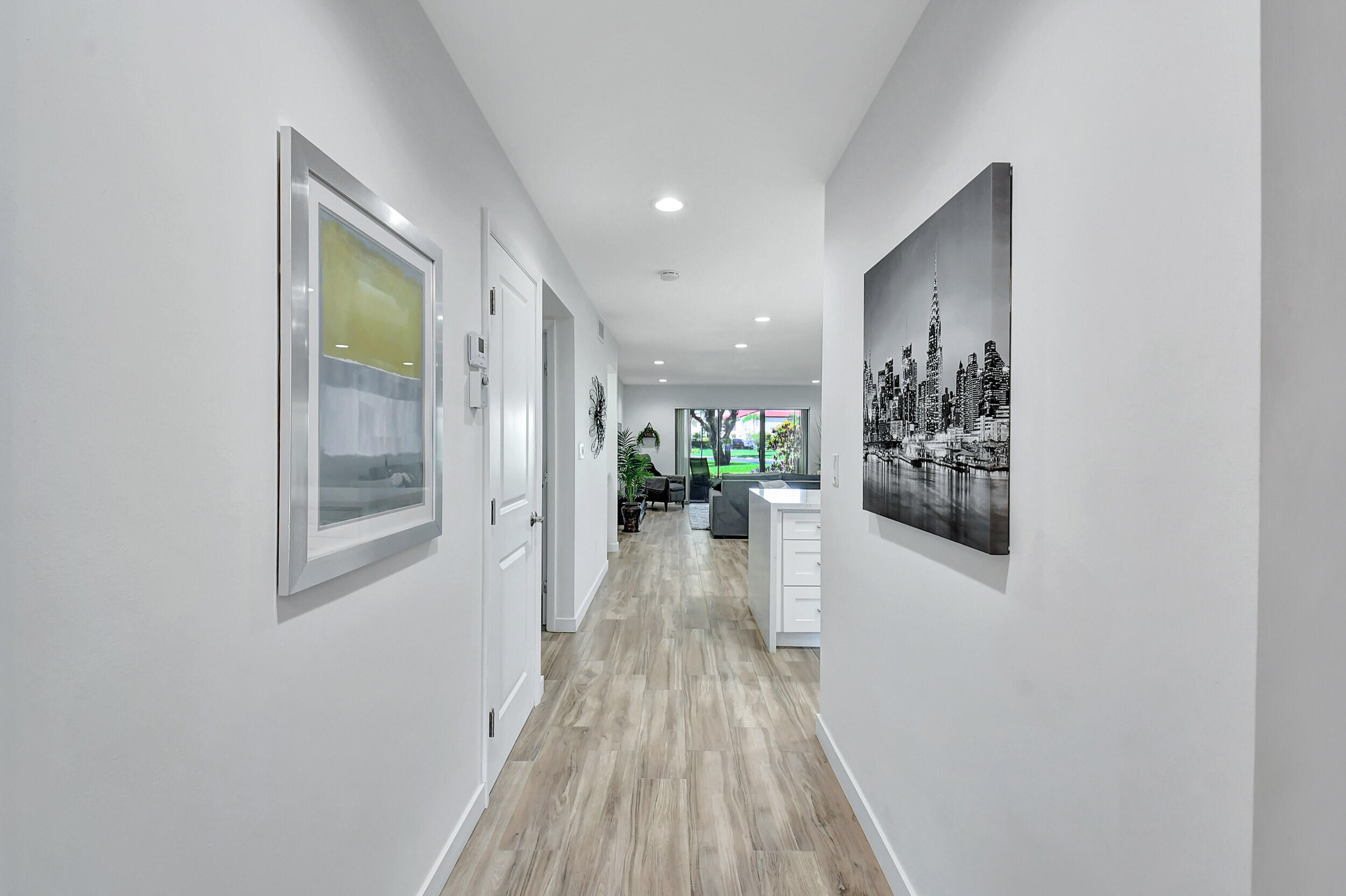 21214 Lago Circle, Unit G Boca Raton, FL 33433 - Photo 5 of 59 DSC_8997