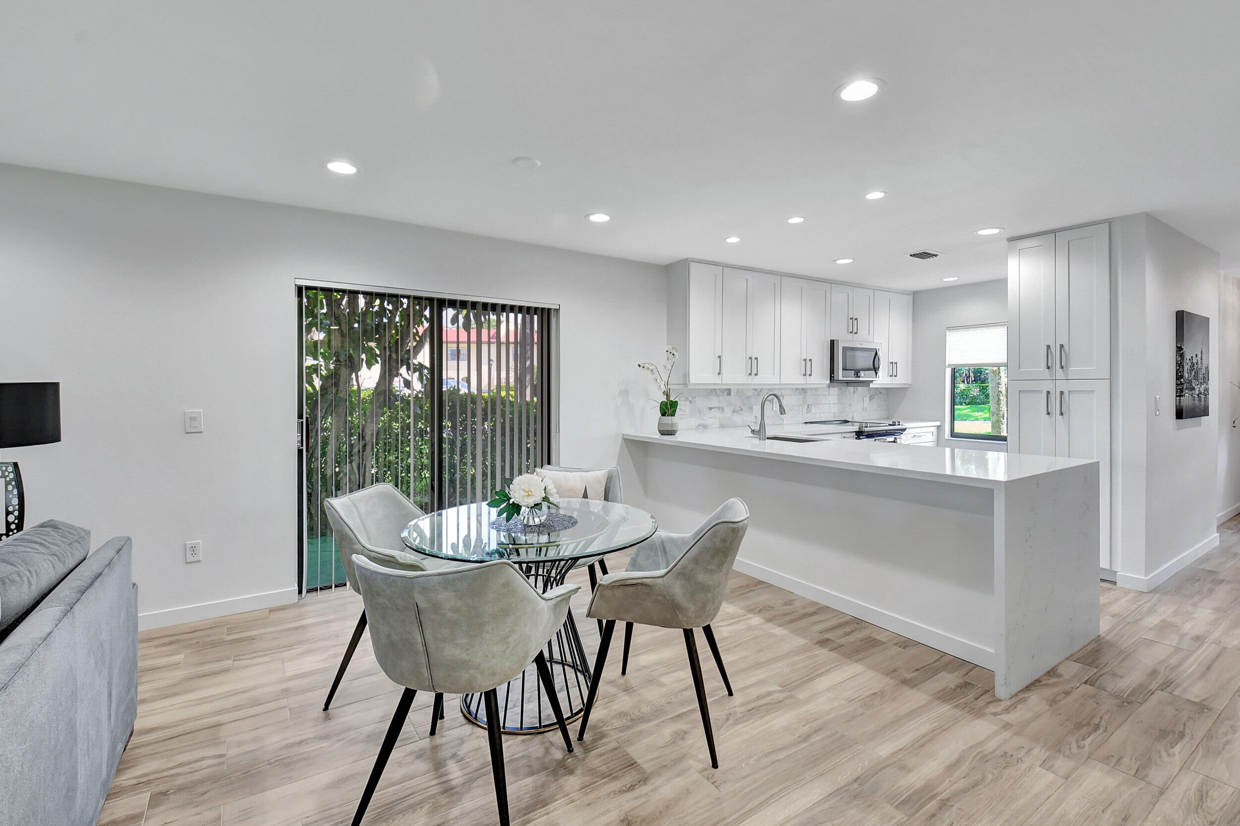21214 Lago Circle, Unit G Boca Raton, FL 33433 - Photo 9 of 59 DSC_9017