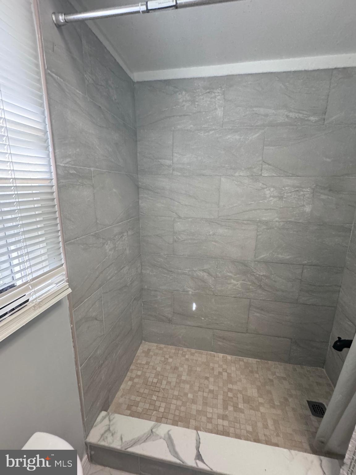 3250 Broad Hamilton, NJ 08610 - Photo 35 of 43 a bathroom with a shower