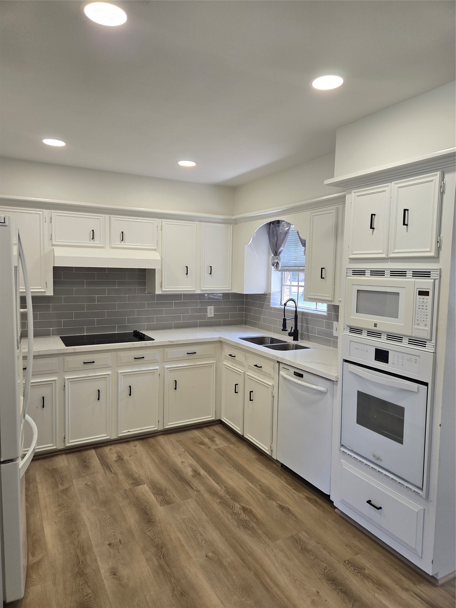 306 Houghton Road Katy, TX 77450 - Photo 10 of 36 Gallery Image 10